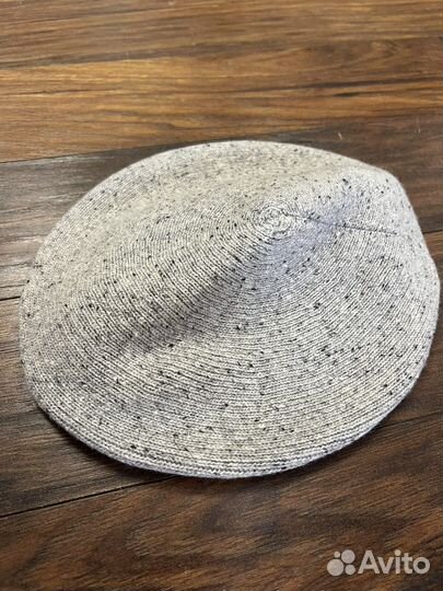 Берет женский