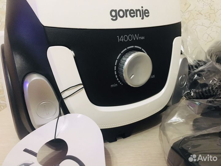 Пылесос, новый