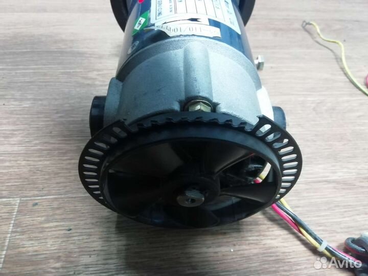 Двигатель для беговой дорожки