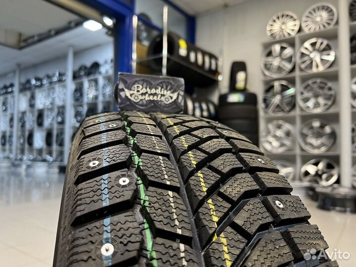 Viatti Brina Nordico V-522 205/50 R17