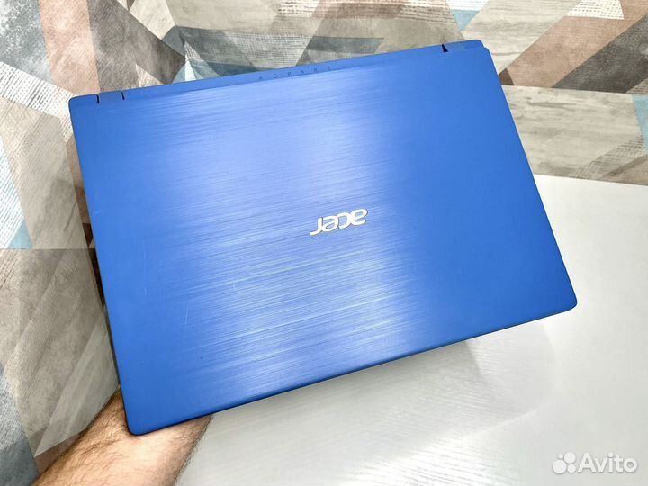 Свежий нетбук Acer Aspire