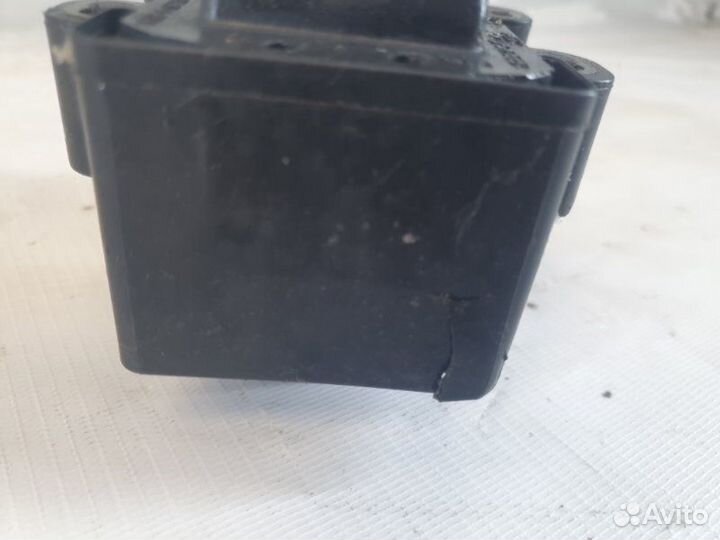 Катушка зажигания Renault Logan 1 K7MF710 2007