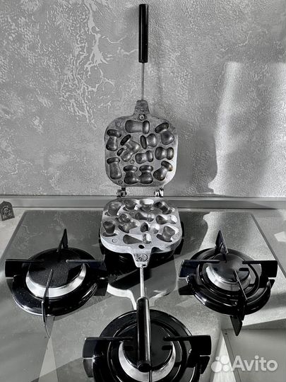 Орешница СССР грибочки