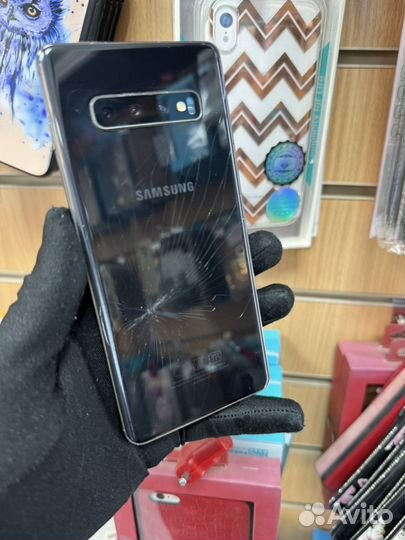 Samsung S10 Plus (SM-G975F/DS) разбор