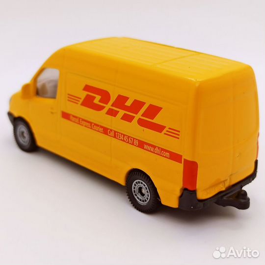 Машинка фургон DHL Siku