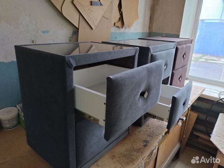 Прикроватная тумба мягкая