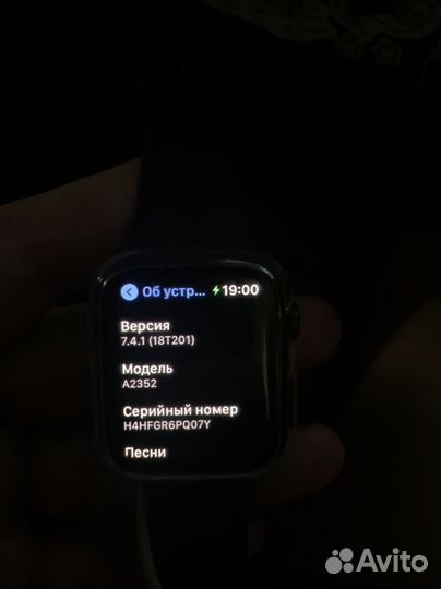 Часы apple watch se 44 mm