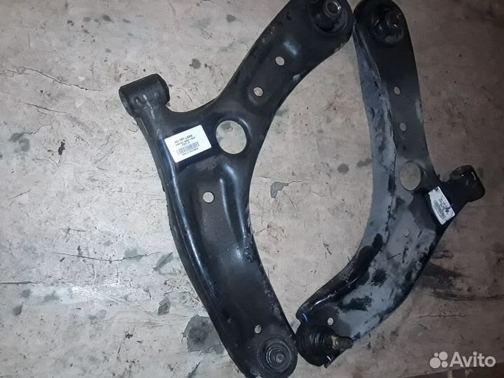 Kia rio 4 передний рычаг