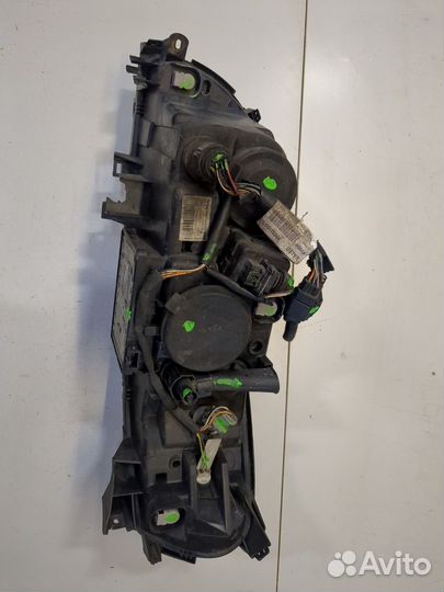 Фара (передняя) Volvo V70, 2005