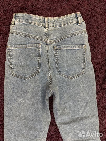 Джинсы