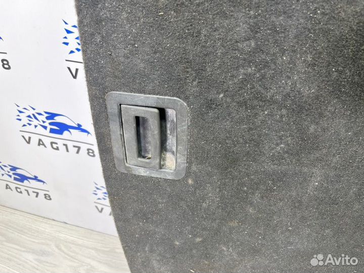 Пол багажника Volkswagen Touareg NF 2011