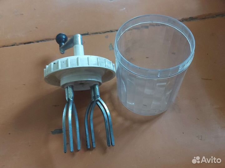 Миксер кухонный ручной