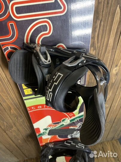 Сноуборд комплект Atom + крепления Five Forty