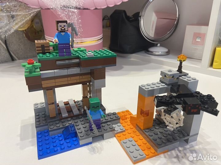 Lego minecraft 21166