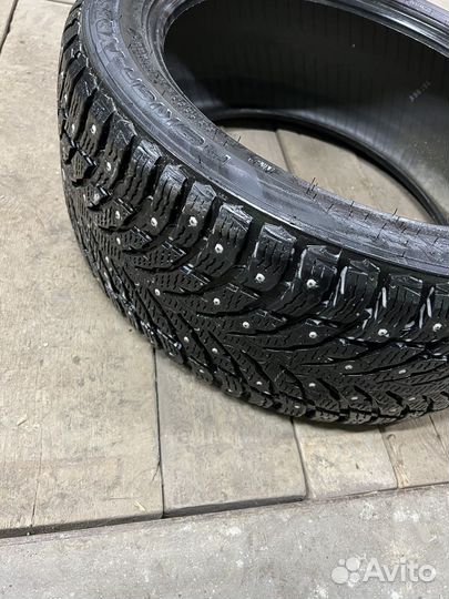 Nokian Tyres Hakkapeliitta 9 235/45 R18 98T