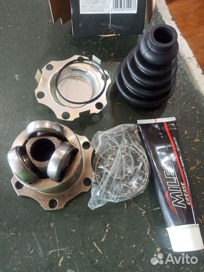 Шрус внутренний передний правый на гольф 3