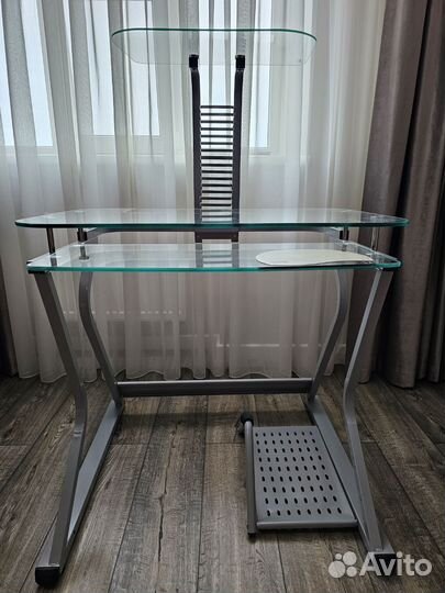 Компьютерный столик бу