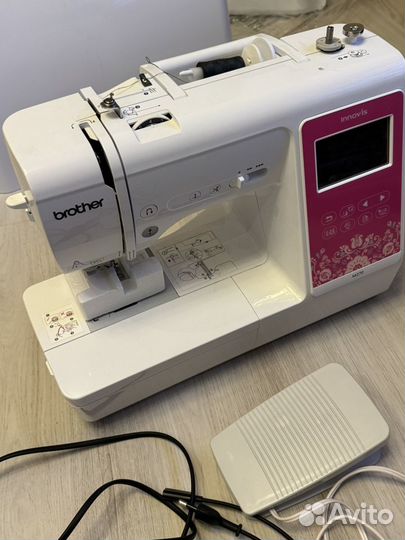 Швейная- вышивальная машина Brother innov is M270