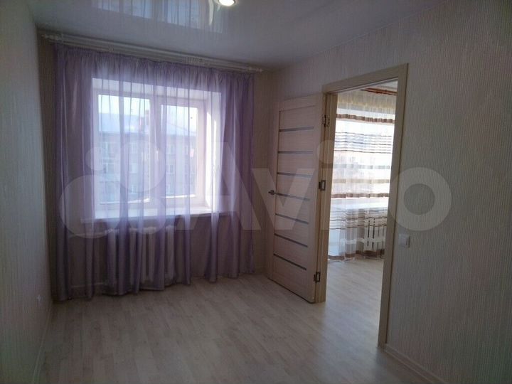 2-к. квартира, 45 м², 4/4 эт.