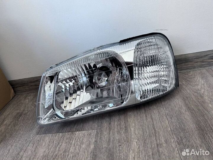 Фара Hyundai Accent 2 лс 2000-2012