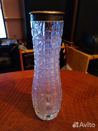 Хрустальная ваза для цветов с мельхиором