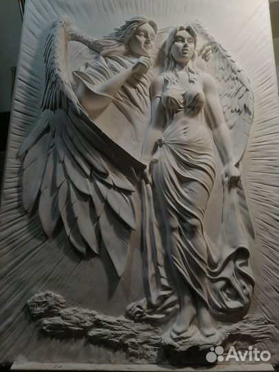 Барельеф на стене, обьёмная картина