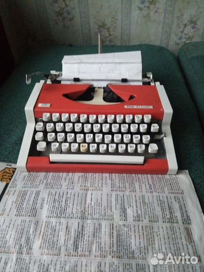 Пишущая машинка