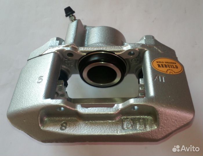 Суппорта задние Mitsubishi Pajero Sport