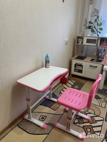 Растущая парта и стул