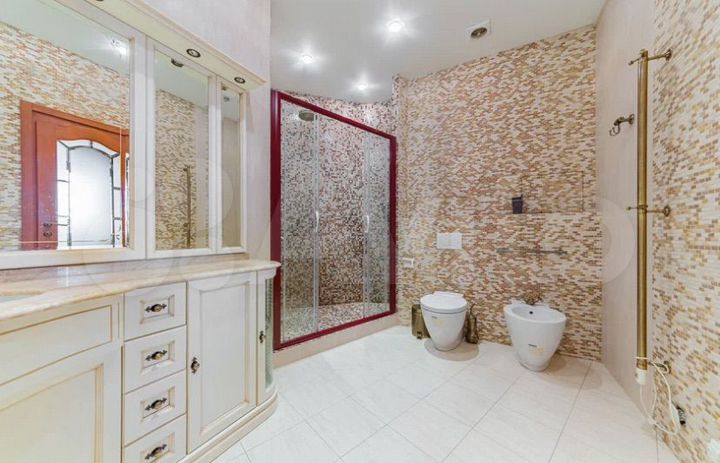 4-к. квартира, 177,8 м², 7/20 эт.