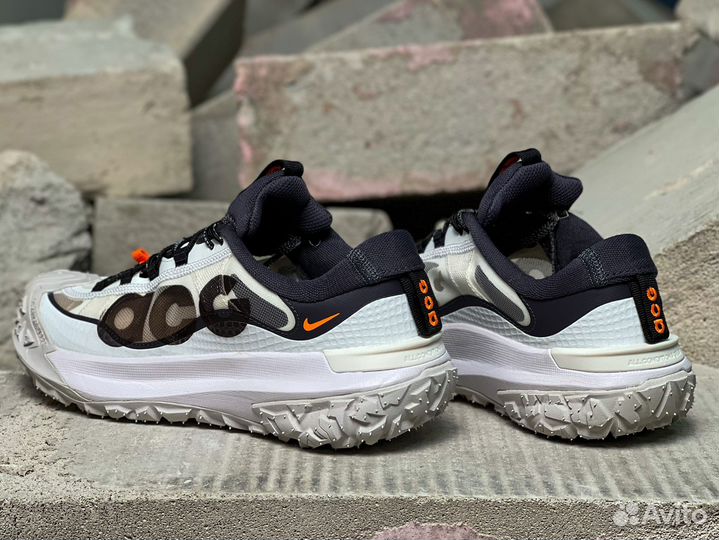 Nike ACG Mountain Fly 2 Low White Bright Mandarin