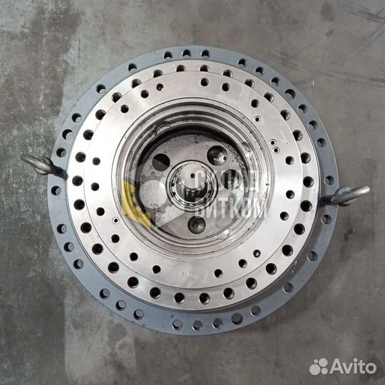 Редуктор хода без гидромотора Hyundai R180LC-7A