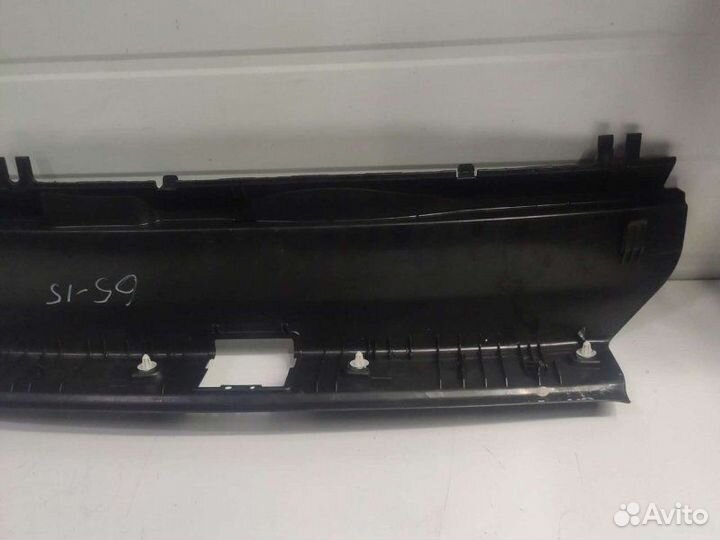 Накладка багажника Mercedes C W204