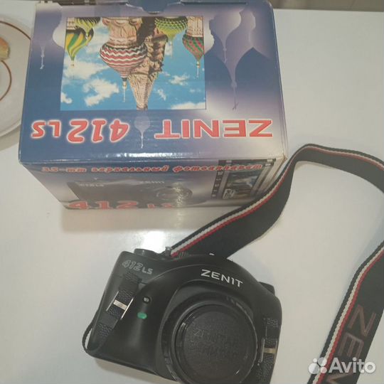 Зеркальный фотоаппарат Zenit 412 ls