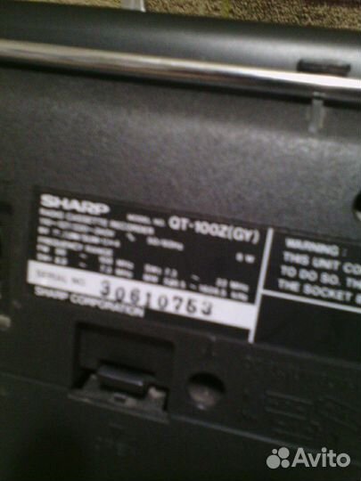 Магнитолы Sharp QT-100Z(GY) и Grown sz88