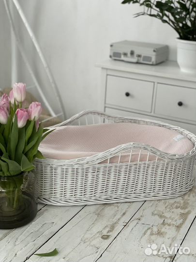 Детский кокон для новорожденных в корзине