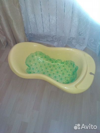 Ванна для купания + коврик+горшок