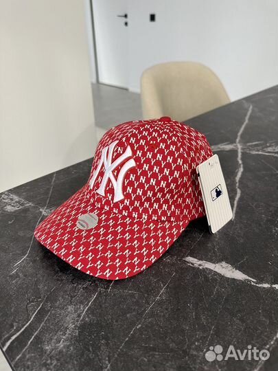 Бейсболка mlb оригинал красная