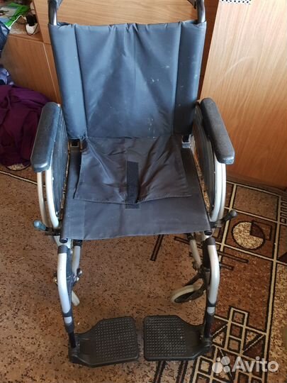 Коляска, ходунки, пелёнки, памперсы