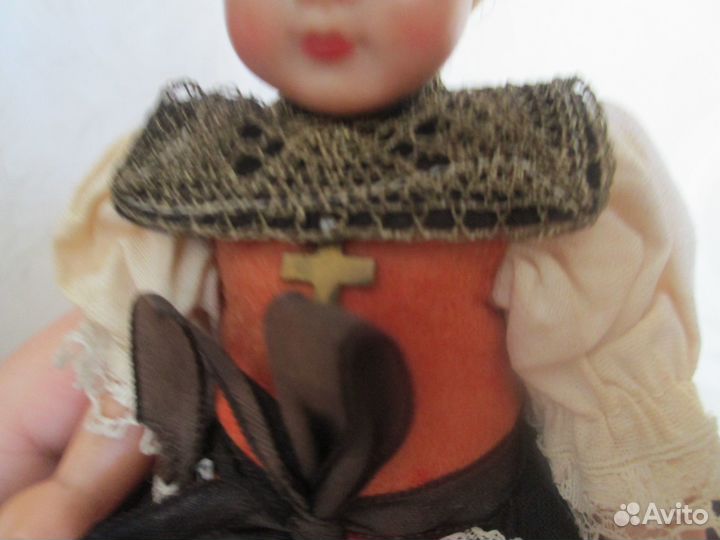 Кукла сувенирная гдр