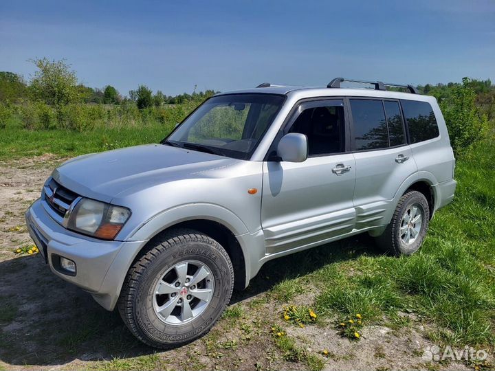 Mitsubishi Pajero 3.5 AT, 2000, 350 000 км