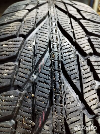 Nokian Tyres Hakkapeliitta R2 SUV 235/65 R17