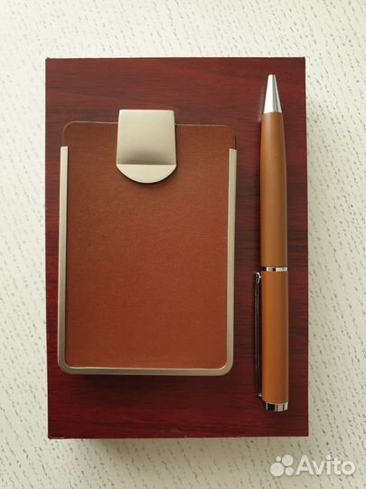 Подарочный набор,визитница и ручка