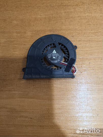 Кулер для ноутбука Samsung BA31-00107A NP300E5A