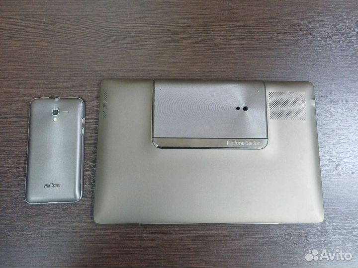 Планшет asus PadFone Station