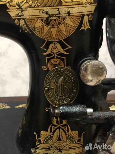 Швейная машинка singer