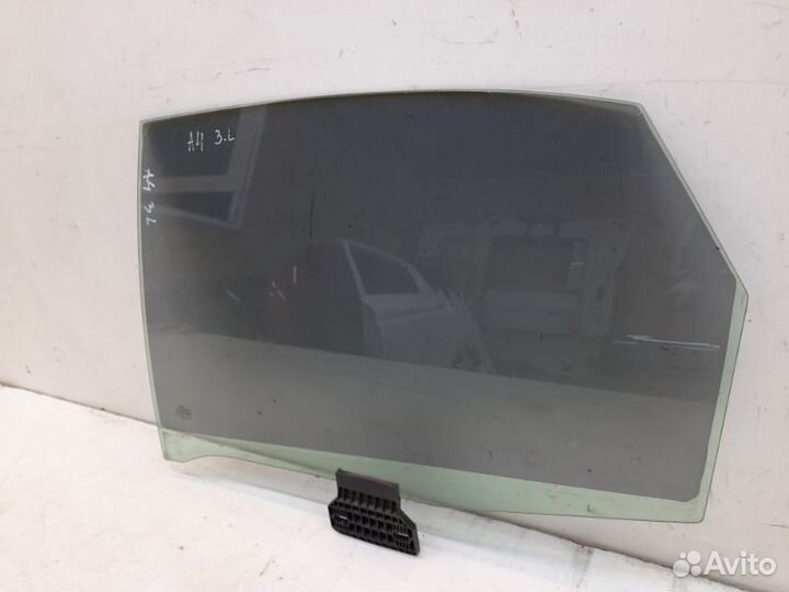 Стекло двери заднее левое Audi A4 B6 2004-2007