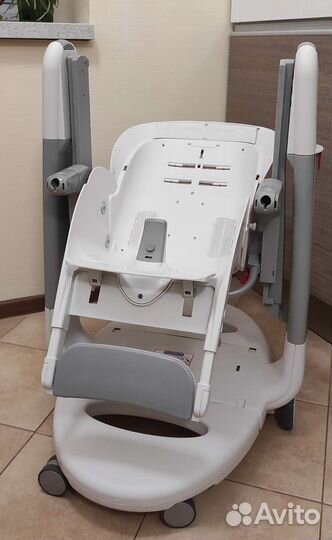 Кресло для кормления peg perego tatamia