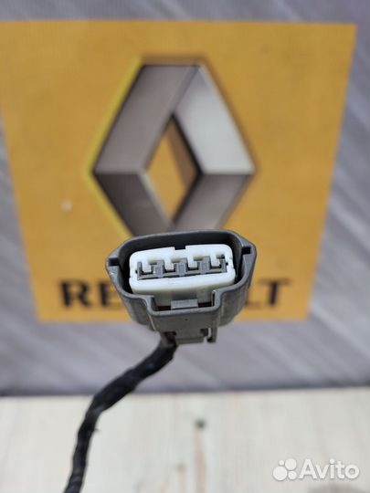 Штекер Разъем бензонасоса Renault logan 2