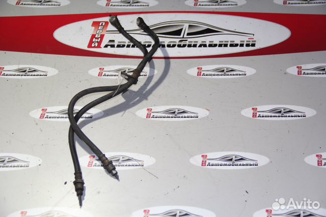 Тормозной шланг перед c Toyota Sienta NCP81G 1NZ-F